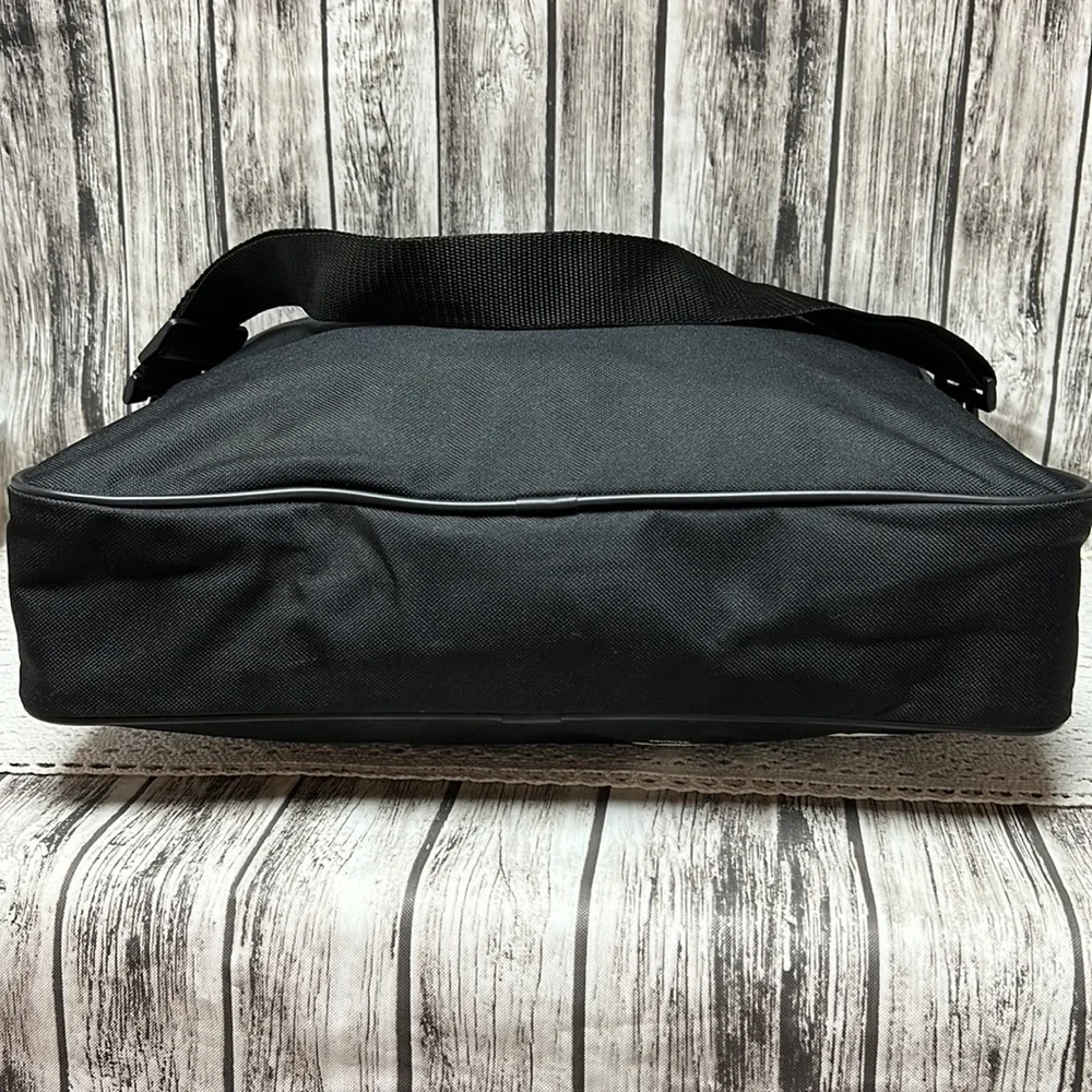 Disney Magic Kingdom Club Gold Card CanvasTote/ Laptop bag- Black